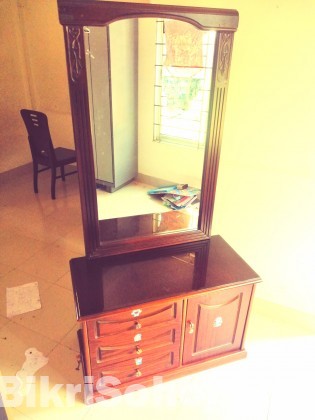 Dressing Table  (ব্রাদার্স ব্রান্ড)